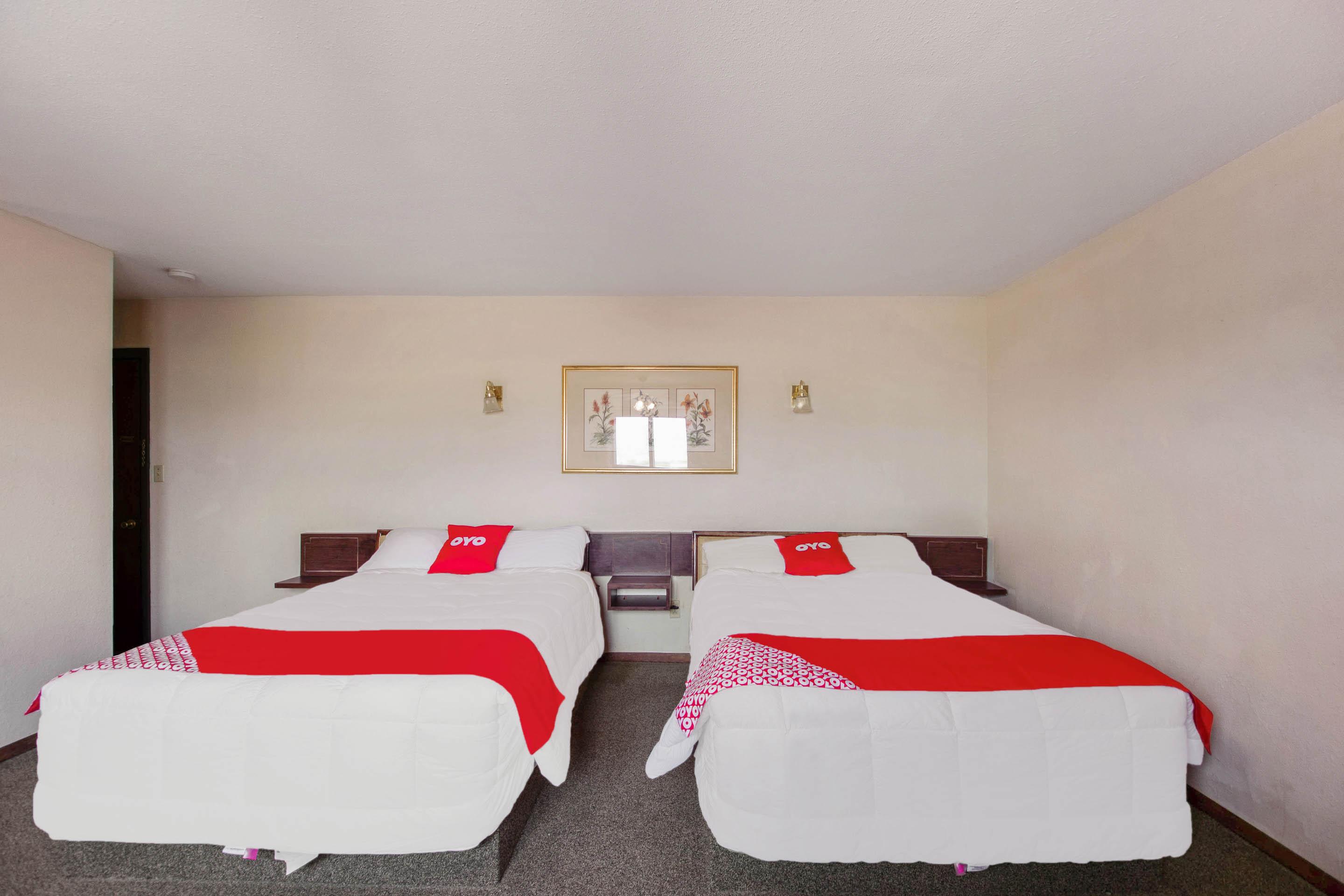 Oyo Hotel Cheyenne Wells - Us 40 Eksteriør billede