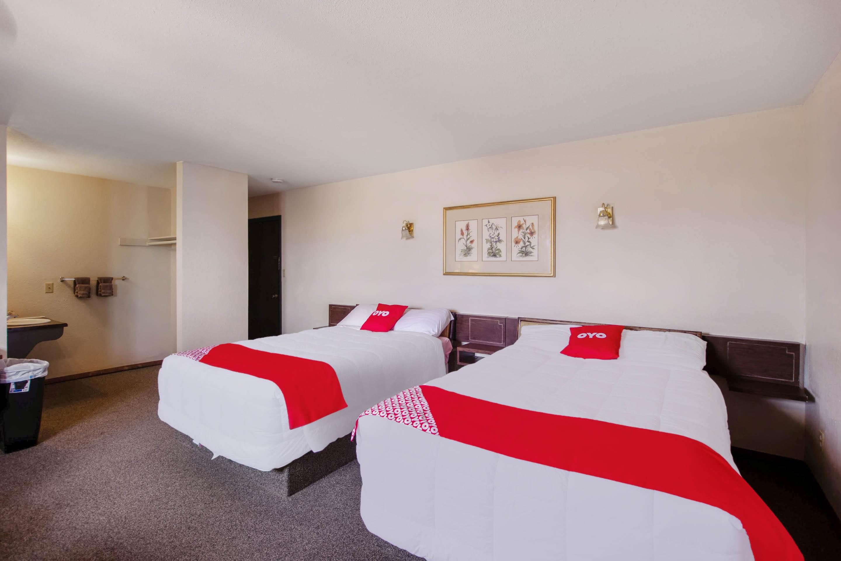 Oyo Hotel Cheyenne Wells - Us 40 Eksteriør billede